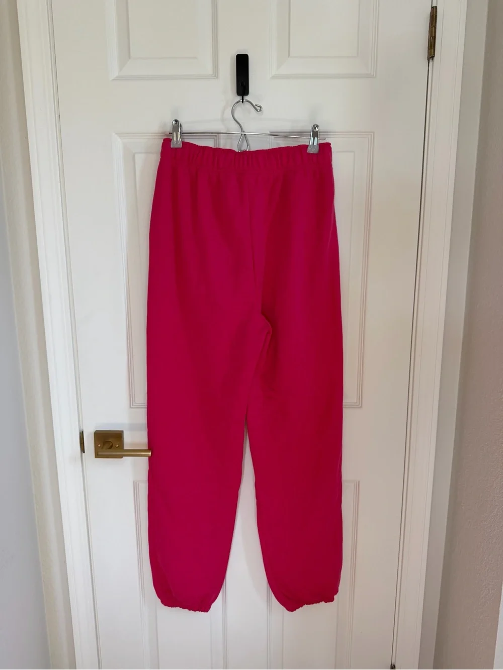 NWT Alo Accolade Sweatpant Pink Summer Crush, S
